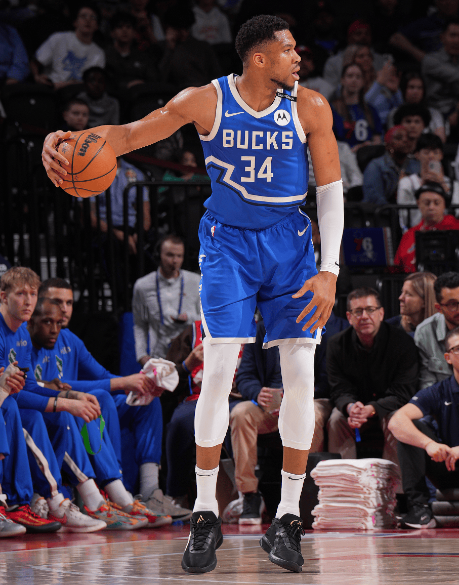 意甲争冠进入胶着阶段（意甲冠军之争进入白热化）