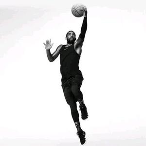 西蒙尼：我们一直在练定位球；现在不考虑前八只考虑奥维耶多（西蒙尼：定位球训练一直进行；暂不谈前八，只专注奥维耶多）